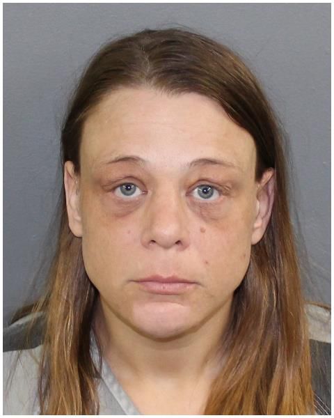Gadeberg, Jennifer L